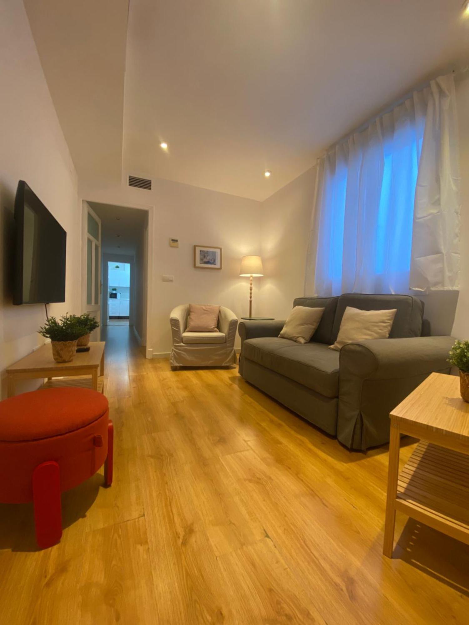 2 Bedroom Virgen De Begona إشبيلية المظهر الخارجي الصورة